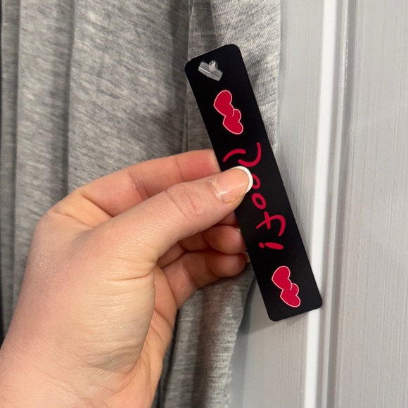 Poof! Gray Sleeveless Top - Picture 3 of 3